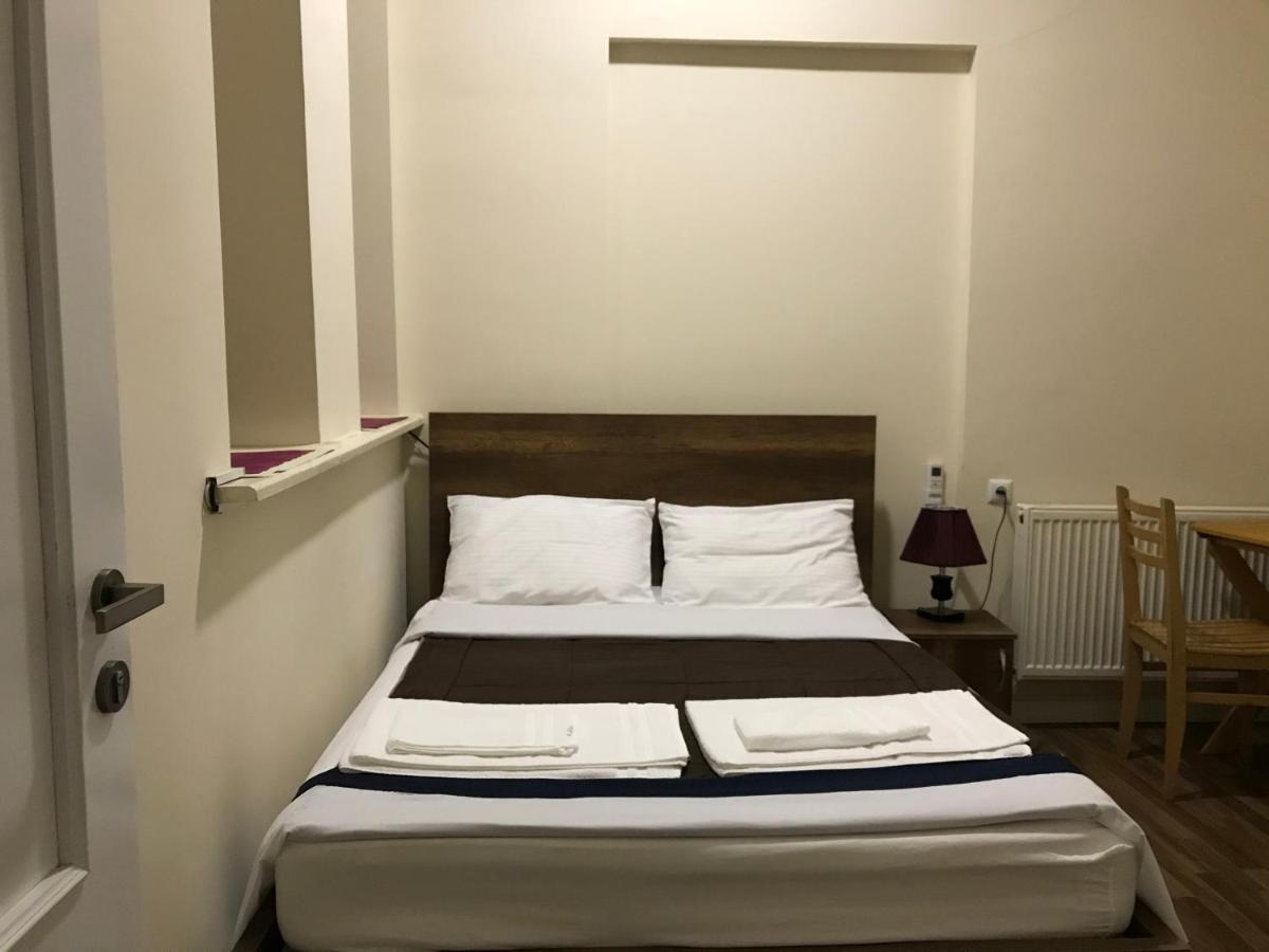Brok'S Hotel Tbilisi Zewnętrze zdjęcie