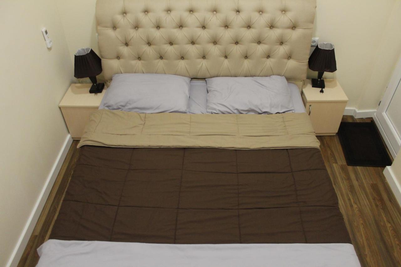 Brok'S Hotel Tbilisi Zewnętrze zdjęcie