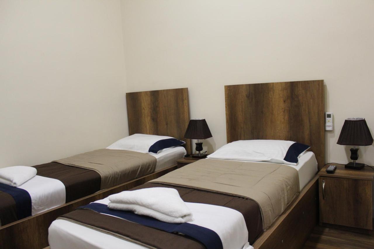 Brok'S Hotel Tbilisi Zewnętrze zdjęcie