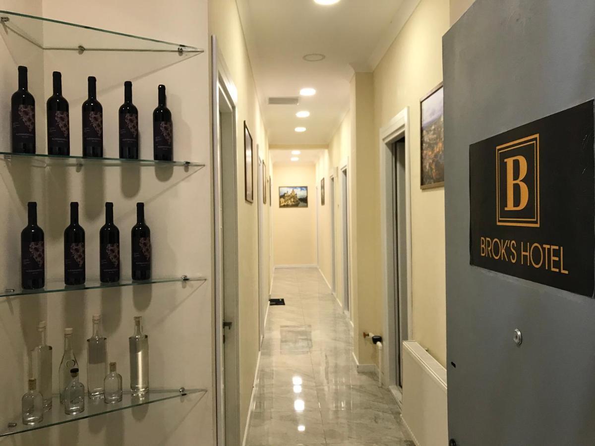 Brok'S Hotel Tbilisi Zewnętrze zdjęcie